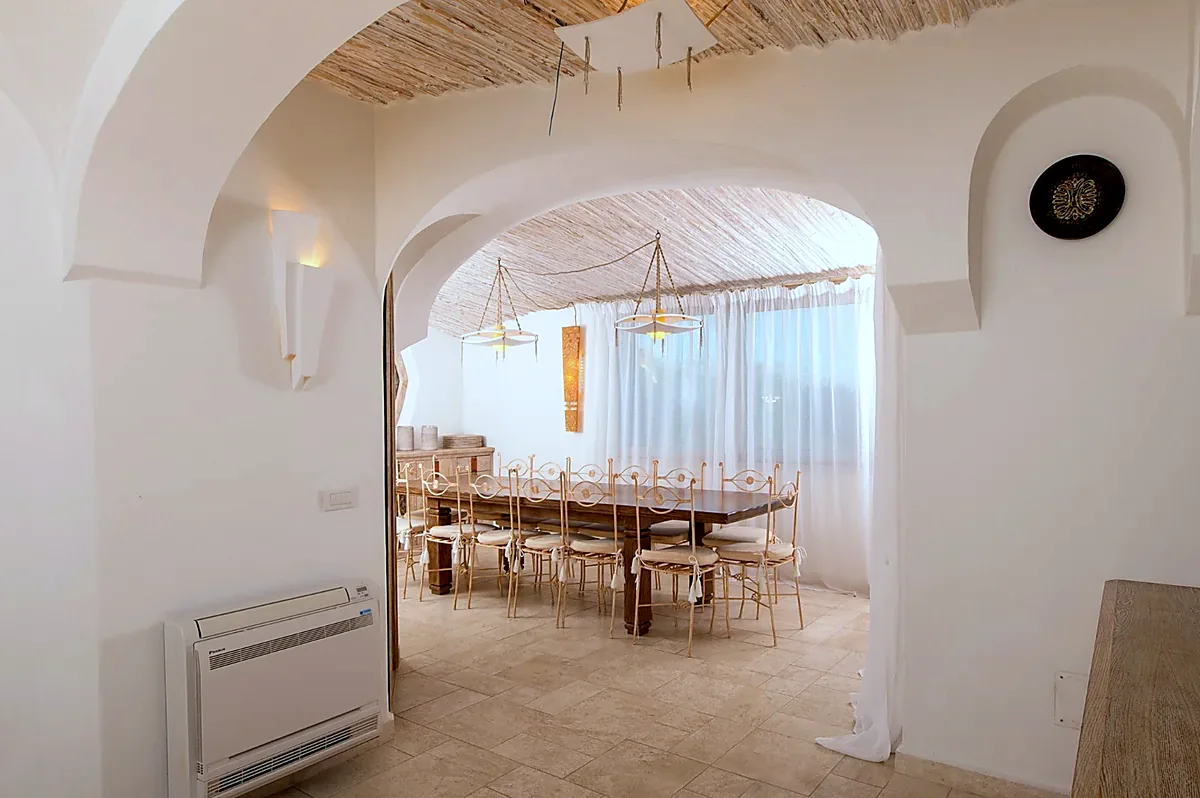 Villa Cala Granu — il patio ombreggiato